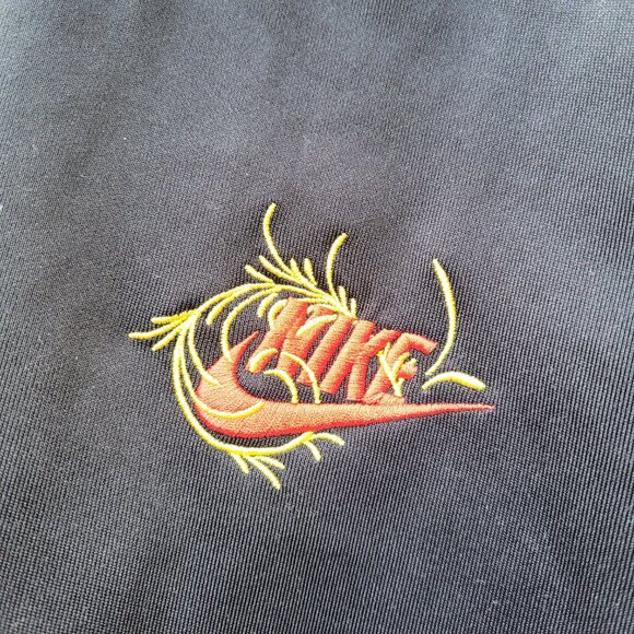 Lot of Nike Women's Clothing (3 items) Size XS and S - Picture 8 of 11